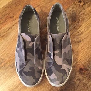 J/slides grey camo slides